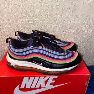 Nike Air Max Plus 97